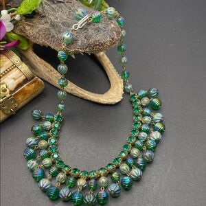 molded glass necklace/choker vintage C12